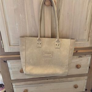Parker Clay | Bags | Parker Clay Rincon Leather Backpack  display picture 3